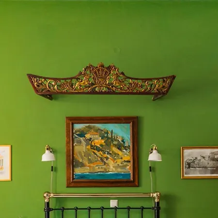 Rafalias Mansion Hydra  Pokoj fotografie