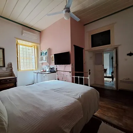 Rafalias Mansion Hydra  Pokoj fotografie