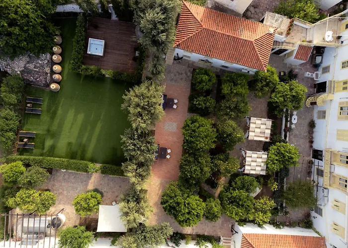 Rafalias Mansion