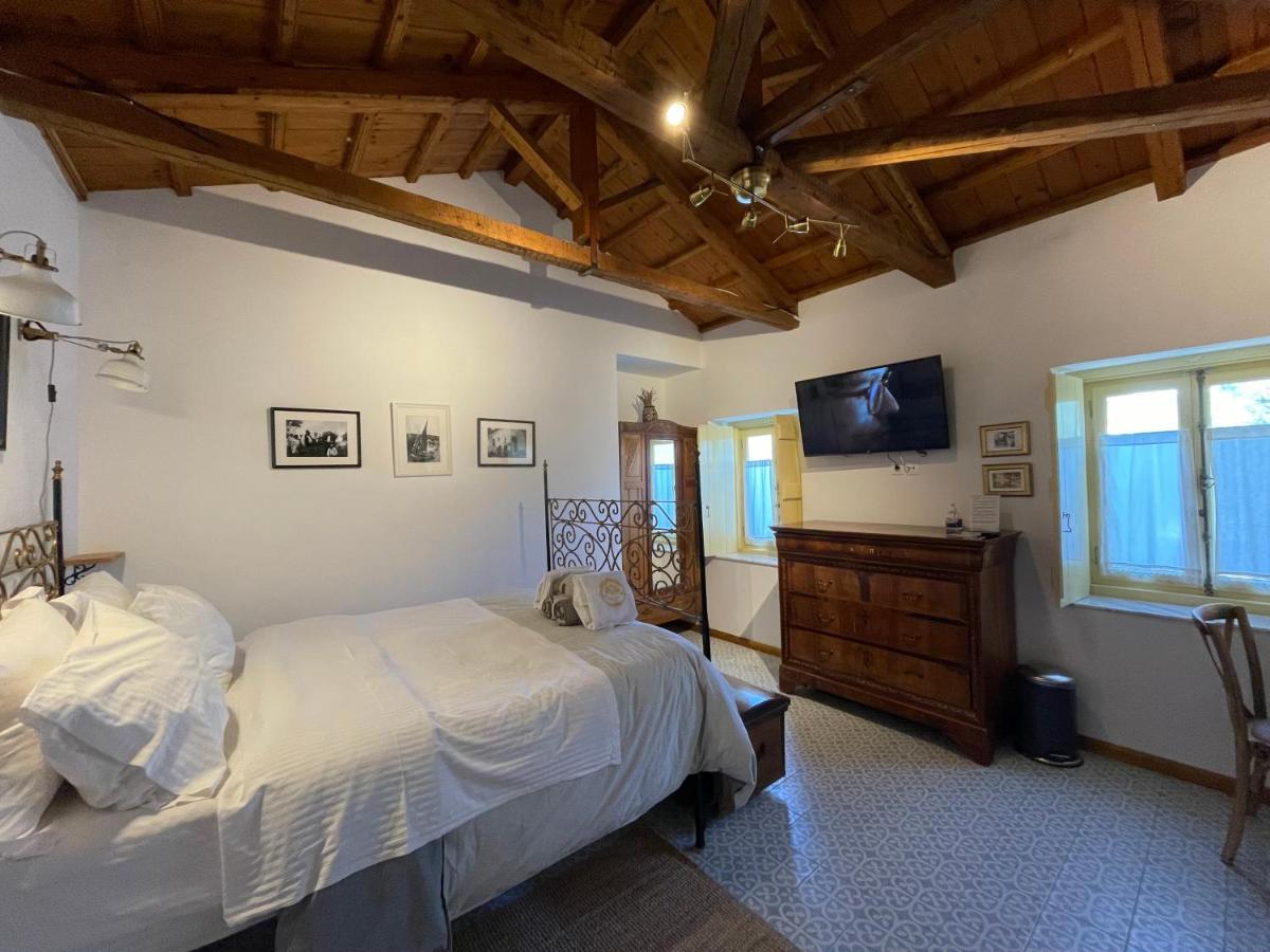 Rafalias Mansion * Hydra (Saronic Islands)