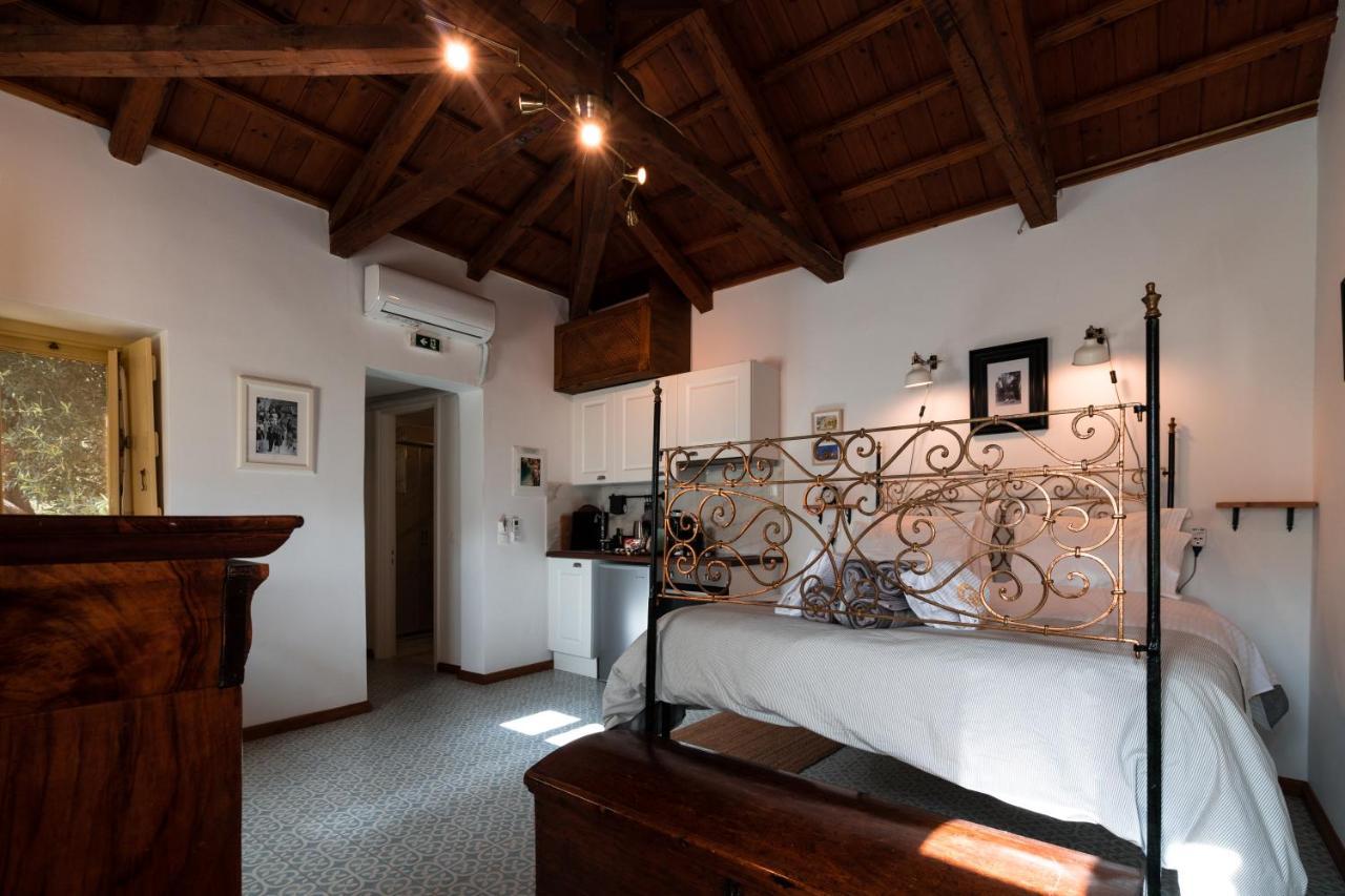 Rafalias Mansion Apartment *