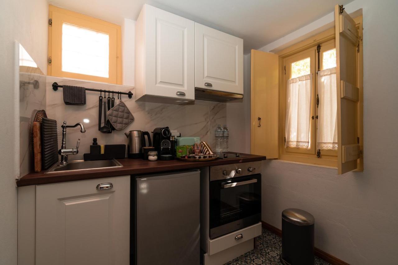 Rafalias Mansion Apartment *