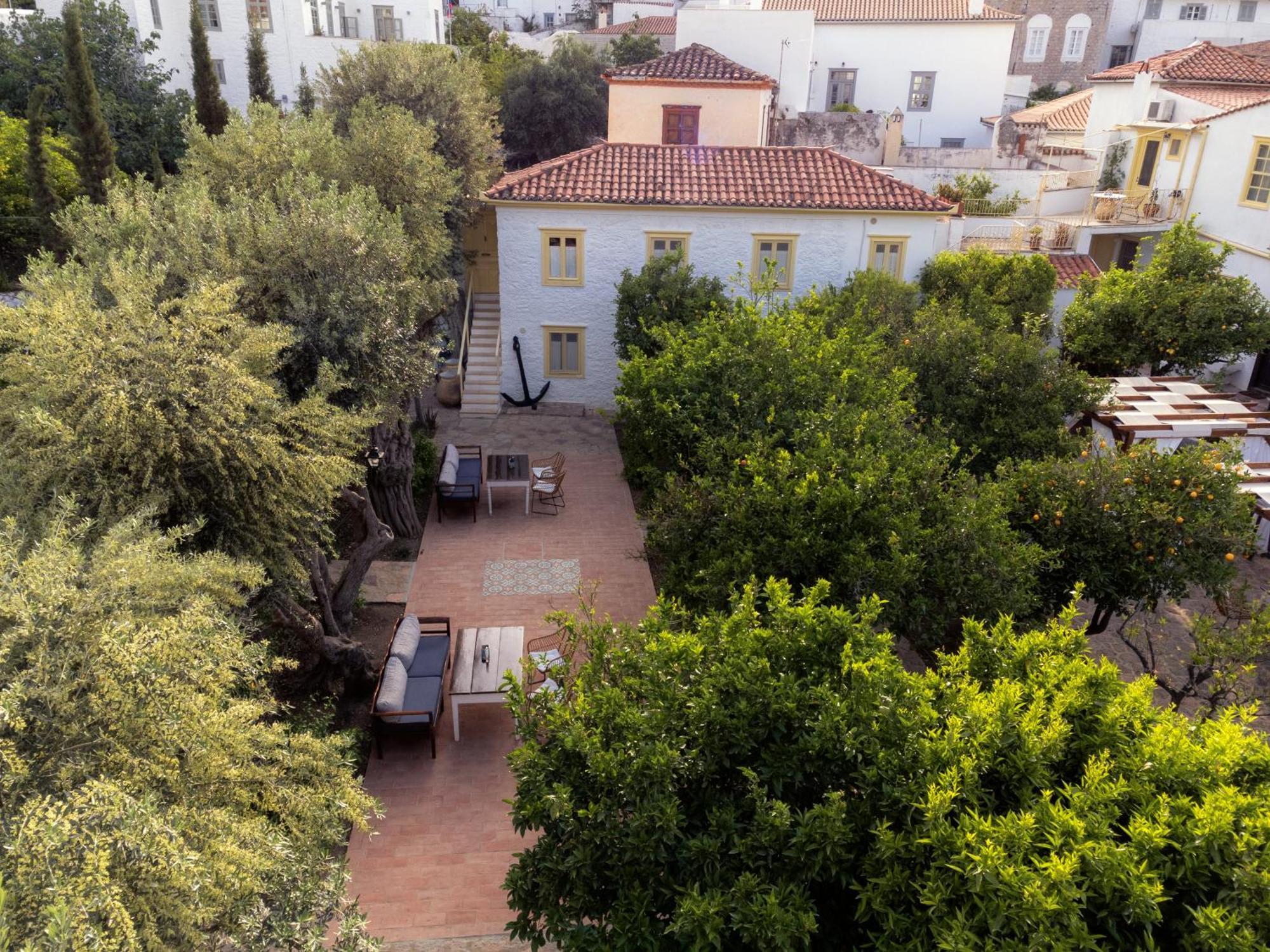 Rafalias Mansion Hydra (Saronic Islands)