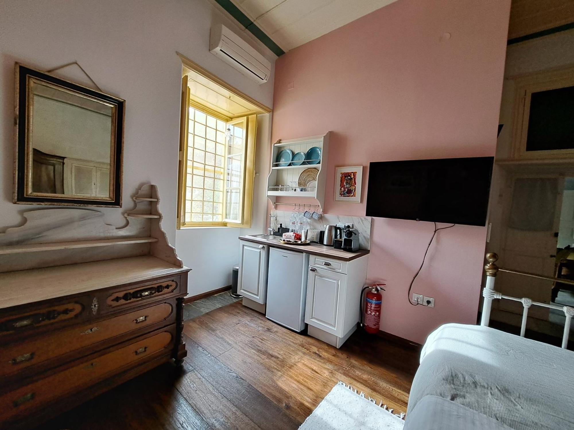 Rafalias Mansion Apartment Hydra (Saronic Islands)